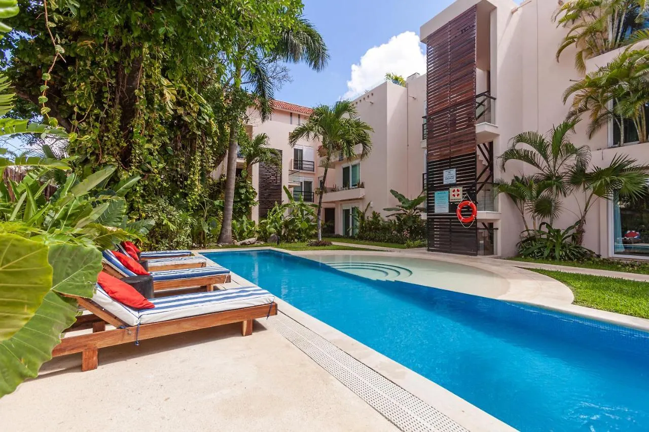 Via Tendenza Condos Playa del Carmen 0*,  México