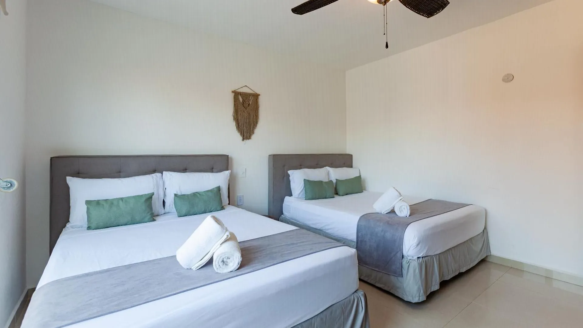 Via Tendenza Condos Playa del Carmen Apartamento