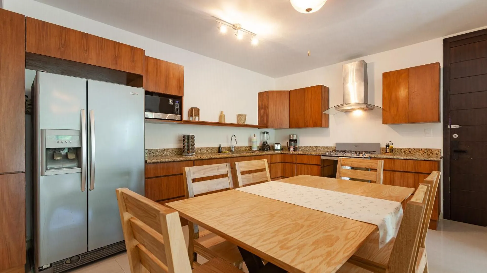 Via Tendenza Condos Playa del Carmen Apartamento